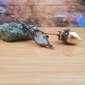 Pendule double Pointe: pointe de cristal de roche et cuivre/ pendule goutte témoin en laiton. Style Sorcière, Alchimie