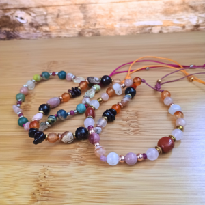 Bracelets lithothérapie, mélange pierre énergie Sabbat Beltane