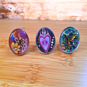 Bague acier et résine grand modèle style Psychédélique Sorcière