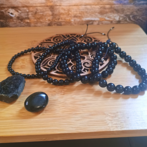 Bracelet perles naturelles Obsidienne sur cordon nylon réglable