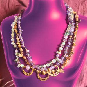 Collier Nox Mirabilis, perles pierres naturelles et lune acier dorée